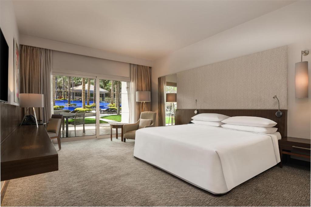 Reserva oferta de viaje o vacaciones en Hotel DUSIT THANI LAKE VIEW Reserva oferta de viaje o vacaciones en Hotel DUSIT THANI LAKE VIEW