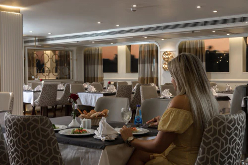 Reserva oferta de viaje o vacaciones en Hotel MS CONCERTO PLUS Reserva oferta de viaje o vacaciones en Hotel MS CONCERTO PLUS