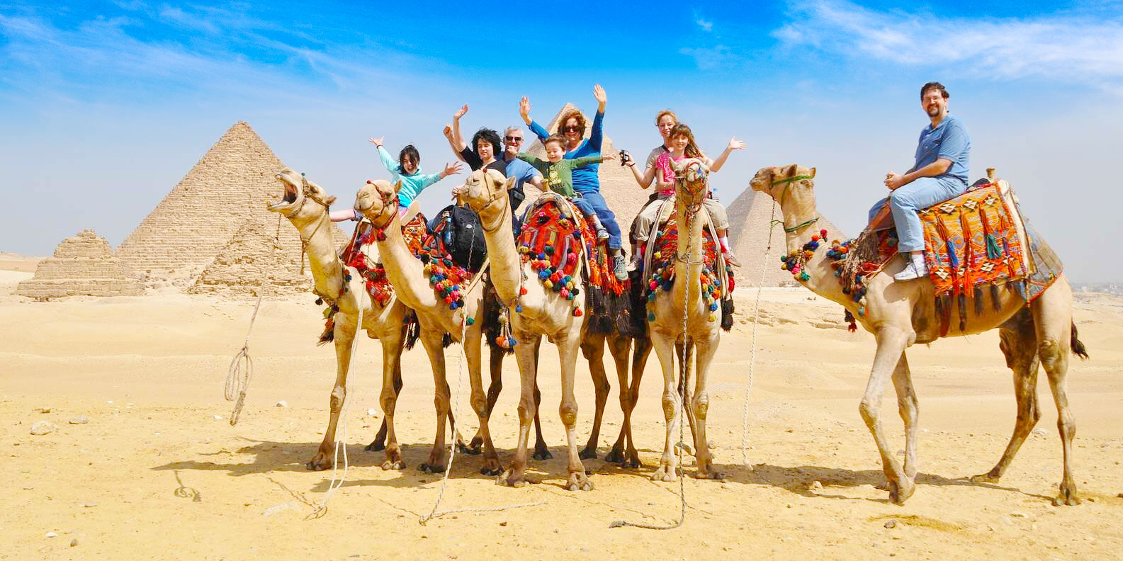 JOYAS DE EGIPTO EN FAMILIA. VIERNES EN CHARTER