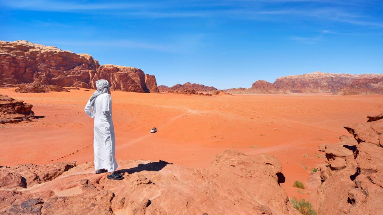 SOLO TIERRA: JORDANIA FASCINANTE, DESIERTO Y MAR ROJO 11 DIAS